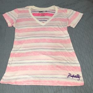Billabong vneck tee
